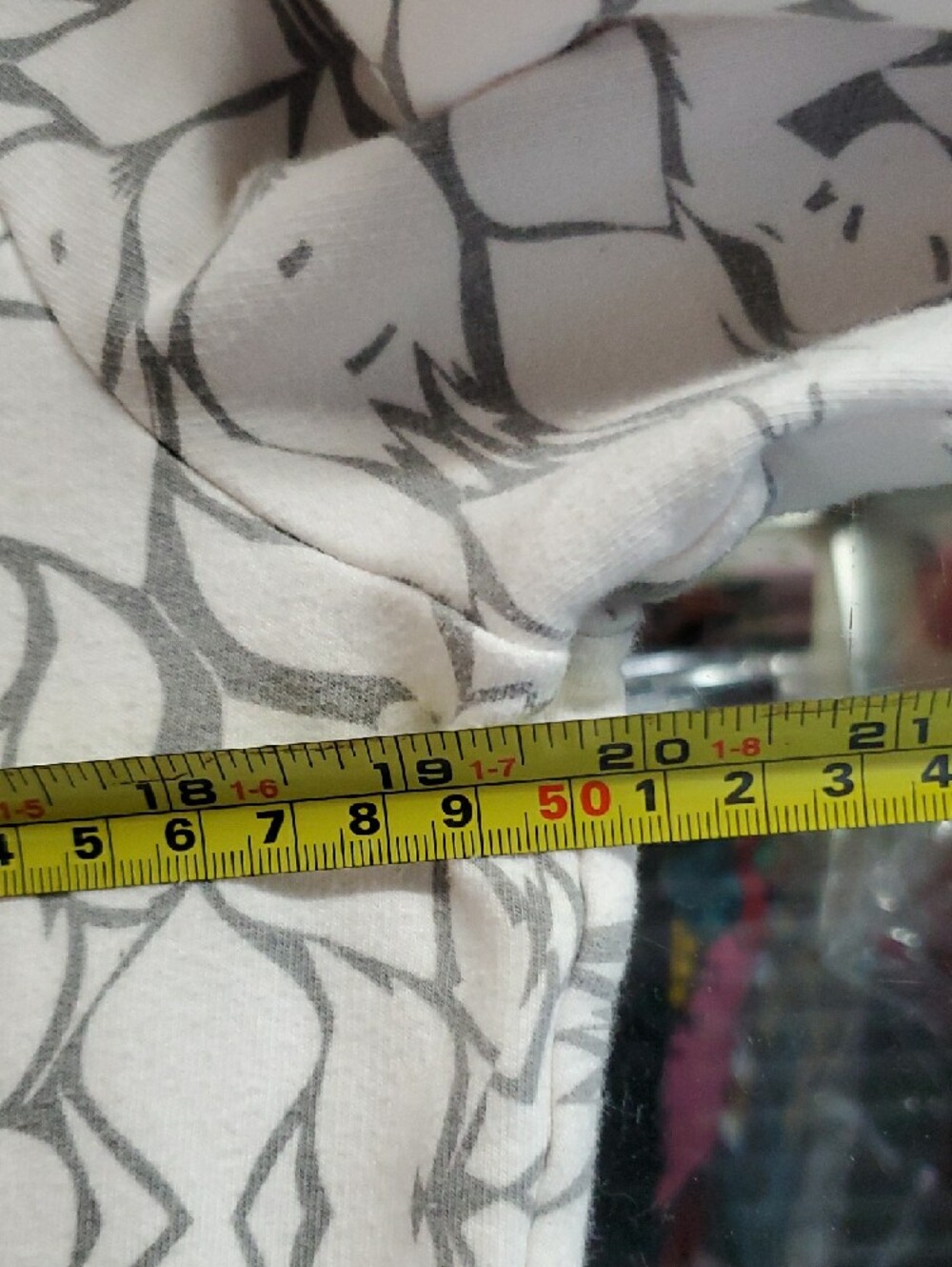 The North Face White Jacket with Gray Floral Pattern - Picture 8 of 9